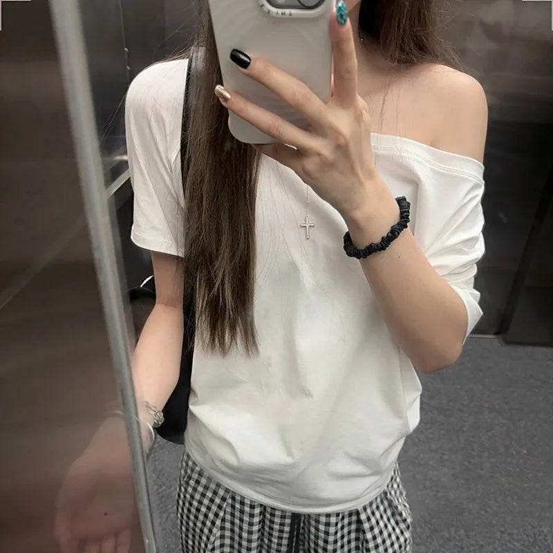 Y2K Timeless Off Shoulder T-shirt