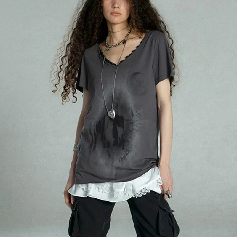 Vintage Grunge Aesthetics Graffiti Print T-Shirt