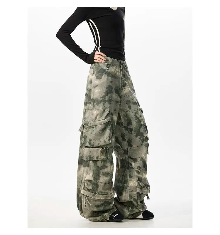 Camouflage Wardrobe Staple Vintage Cargo Pants