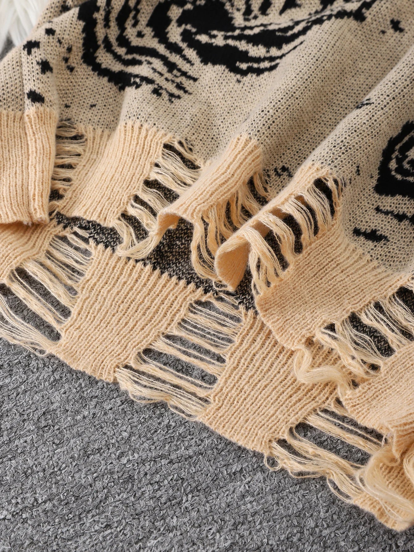 Y2K Distressed Pullover Sweater