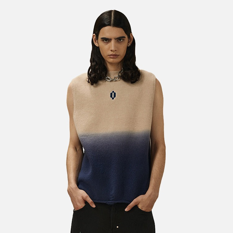 DAXUEN Gradient knit vest with embroidery