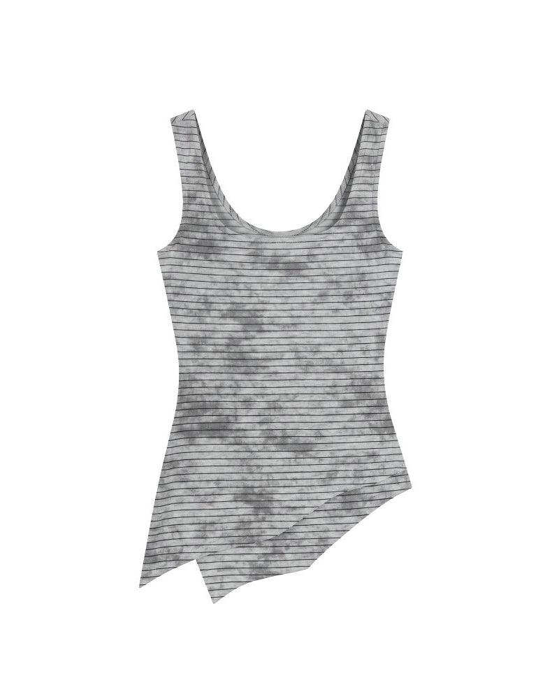 Fitted Asymmetrical Hem Tank Top
