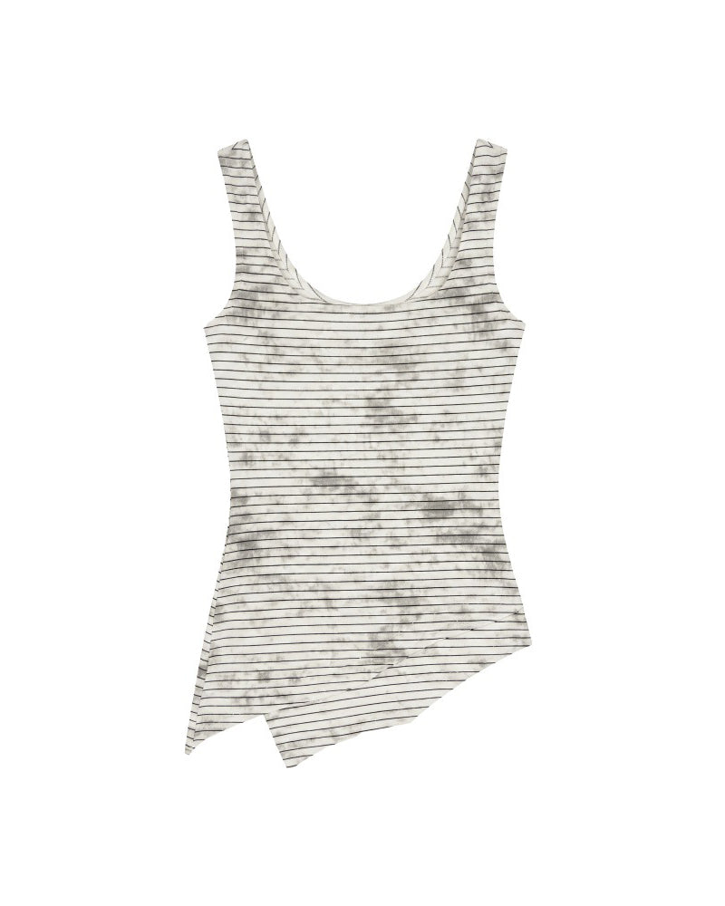 Fitted Asymmetrical Hem Tank Top