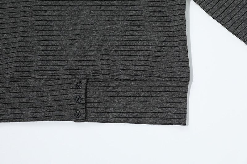 DAXUEN Fitted long-sleeved turtleneck top with star graphic