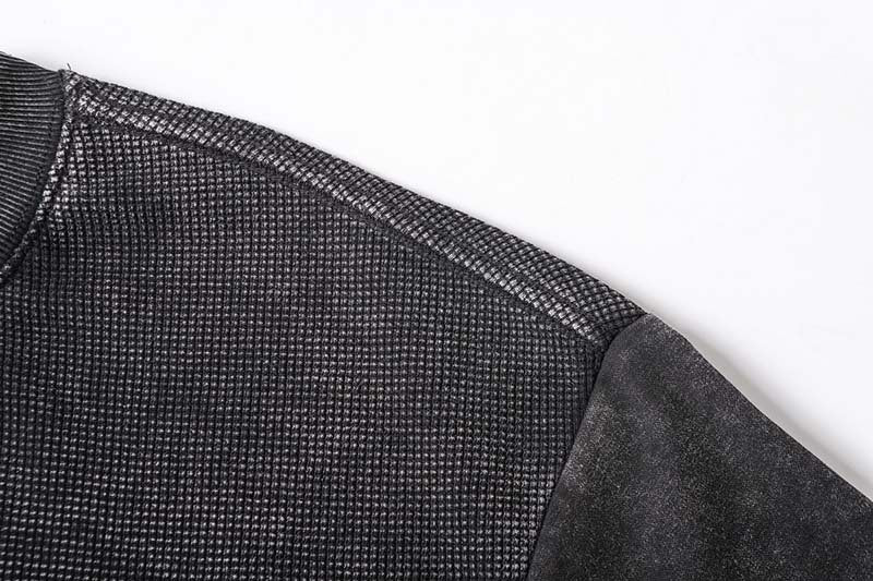 DAXUEN Relaxed-fit mock neck t-shirt with textured panel