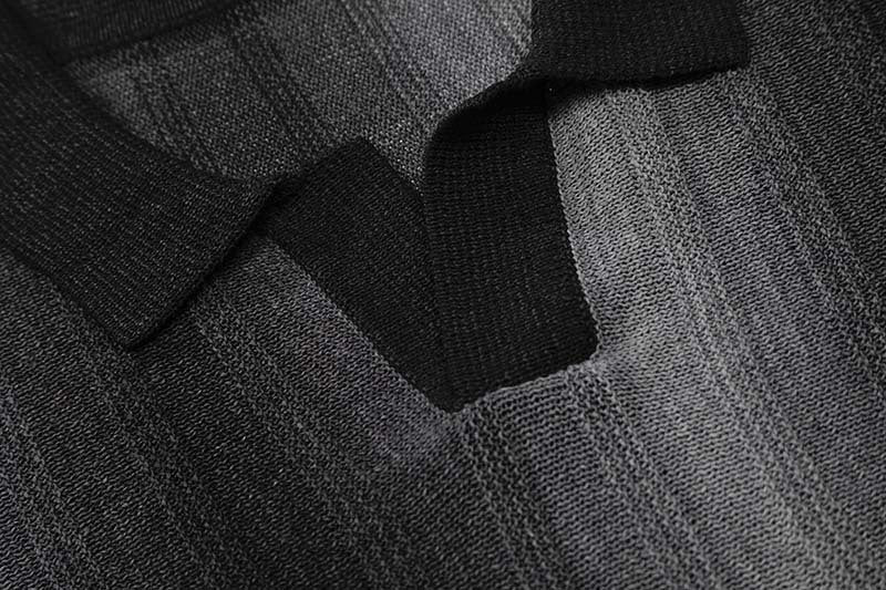 DAXUEN Gradient striped knitted polo shirt