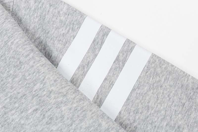 DAXUEN Full-zip hooded sweatshirt with graphic details