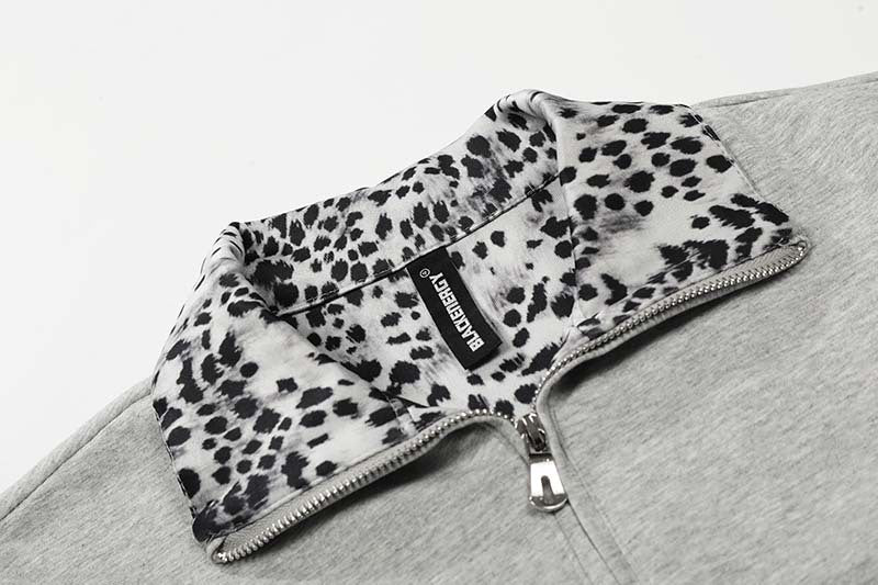 DAXUEN Short-sleeved quarter-zip polo shirt with animal print