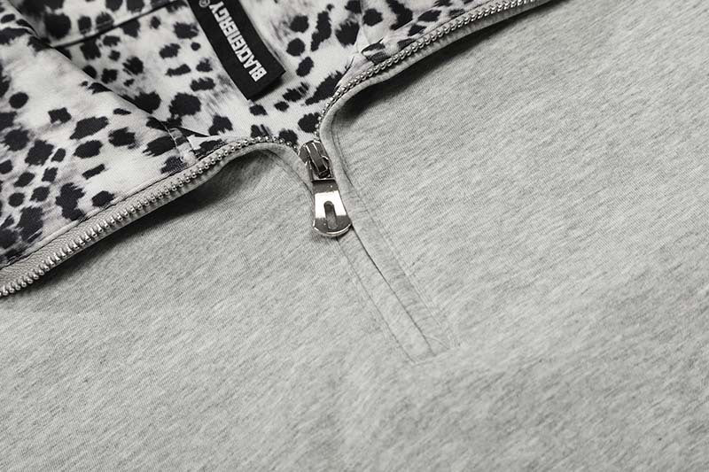 DAXUEN Short-sleeved quarter-zip polo shirt with animal print