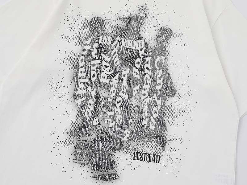 Oversized short-sleeved t-shirt with glitch graphic