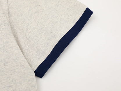 DAXUEN Short-sleeved henley-style T-shirt with graphic pocket