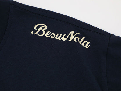 Oversized short-sleeved T-shirt with unique graphics