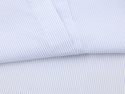 Casual short-sleeved button-up shirt with embroidery