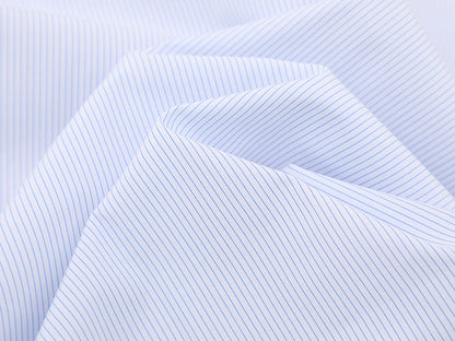Casual short-sleeved button-up shirt with embroidery