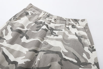 Camouflage wide-leg cargo pants