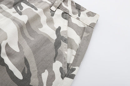 Camouflage wide-leg cargo pants