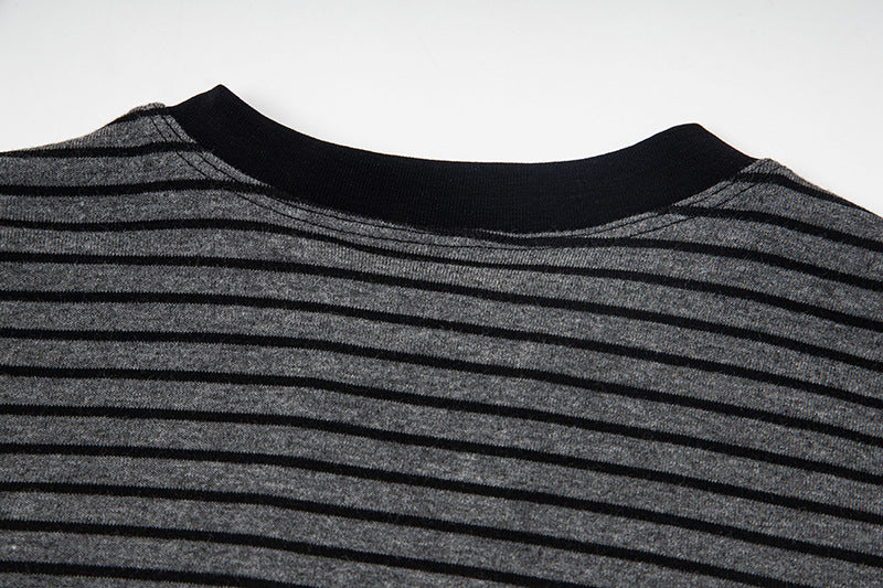 Slim-fit V-neck T-shirt with unique graphics