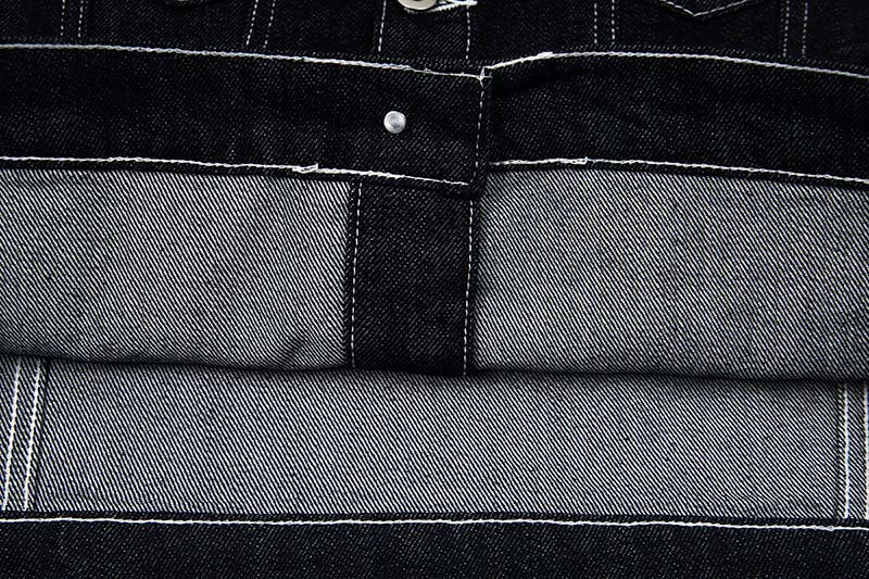 DAXUEN Oversized denim jacket with embroidery and pockets