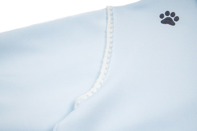 DAXUEN Pullover hoodie with snowflake and paw print embroidery