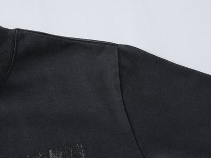 DAXUEN Distressed graphic t-shirt with raw edges