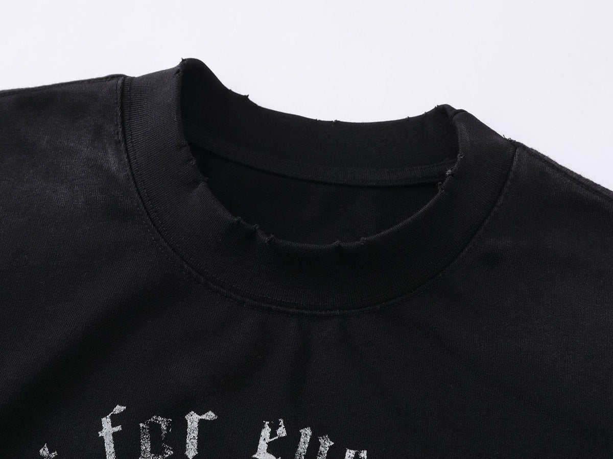 DAXUEN Distressed oversized crew-neck t-shirt with graphic prints
