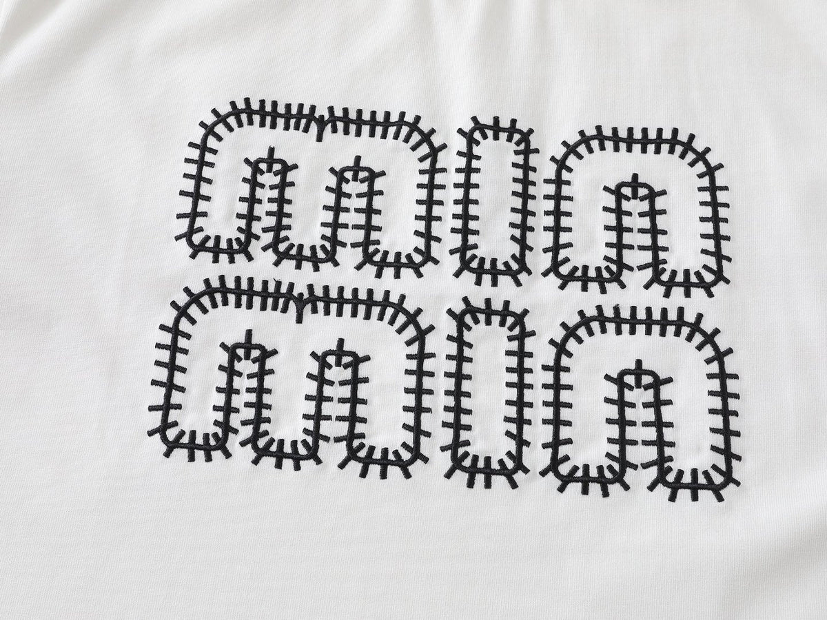 DAXUEN Short-sleeved T-shirt with graphic design