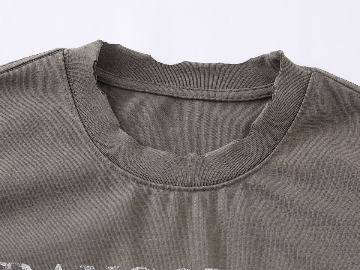 DAXUEN Distressed graphic T-shirt with raw-cut edges