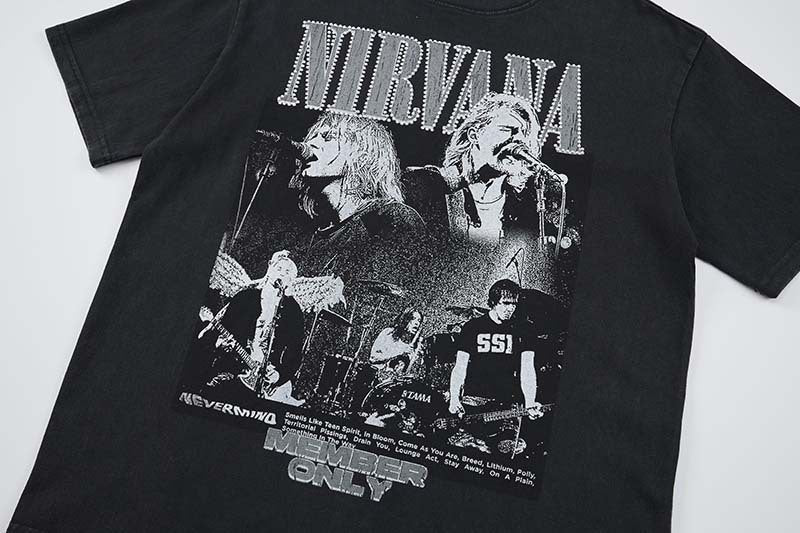 DAXUEN Vintage rock band graphic t-shirt