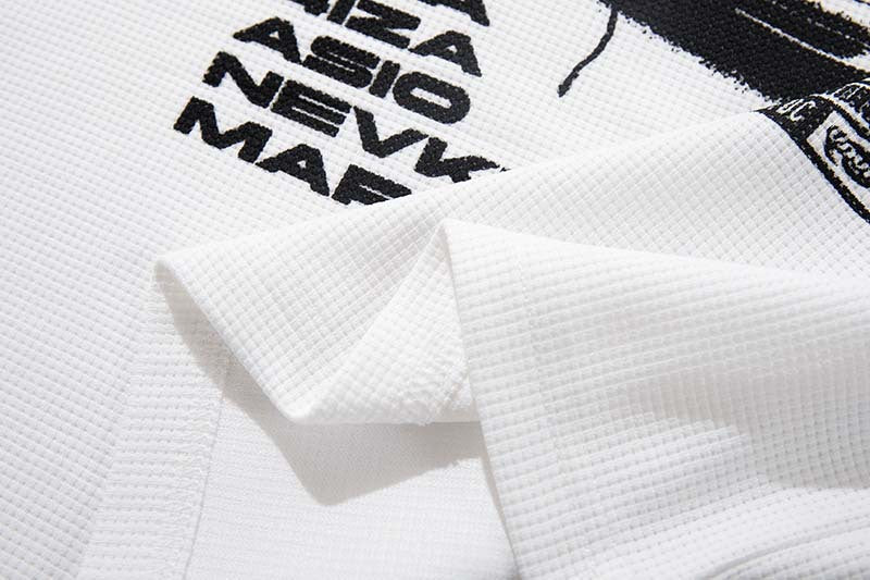 DAXUEN White waffle-knit graphic t-shirt with black and red print
