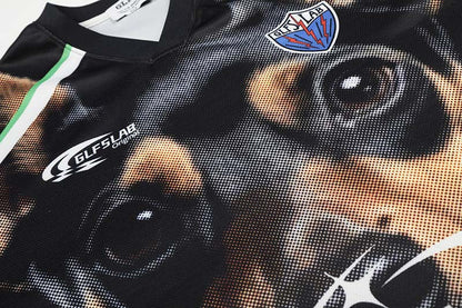 DAXUEN Short-sleeve athletic V-neck T-shirt with dog graphic