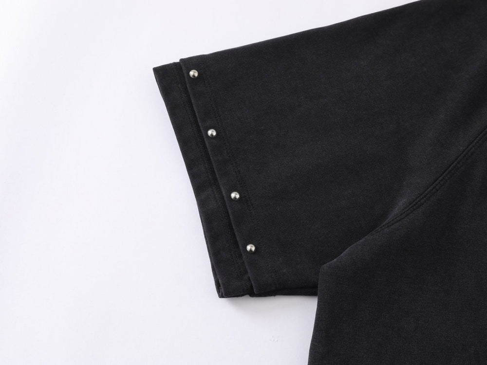 DAXUEN Oversized t-shirt with studded details and abstract logo