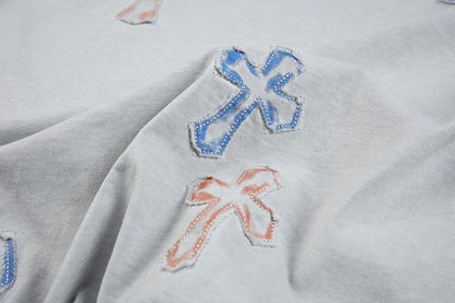 DAXUEN Distressed cross patch short-sleeved T-shirt