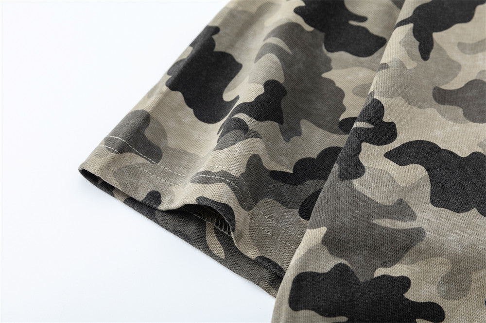 DAXUEN Camouflage graphic t-shirt with polaroid style print