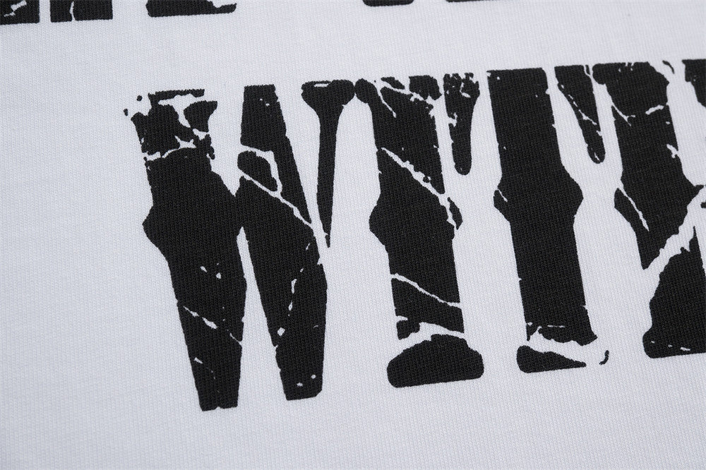DAXUEN Oversized short-sleeved t-shirt with distressed text print