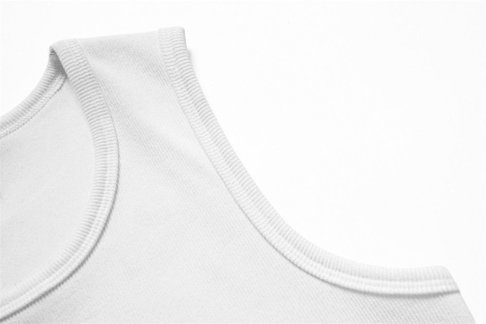 DAXUEN Men's slim-fit ribbed tank top in black and white