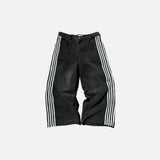 Front vew of the white black Metro Renegade Jeans
