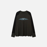 Front View of the gray Aero Wave T-shirt in a gray background