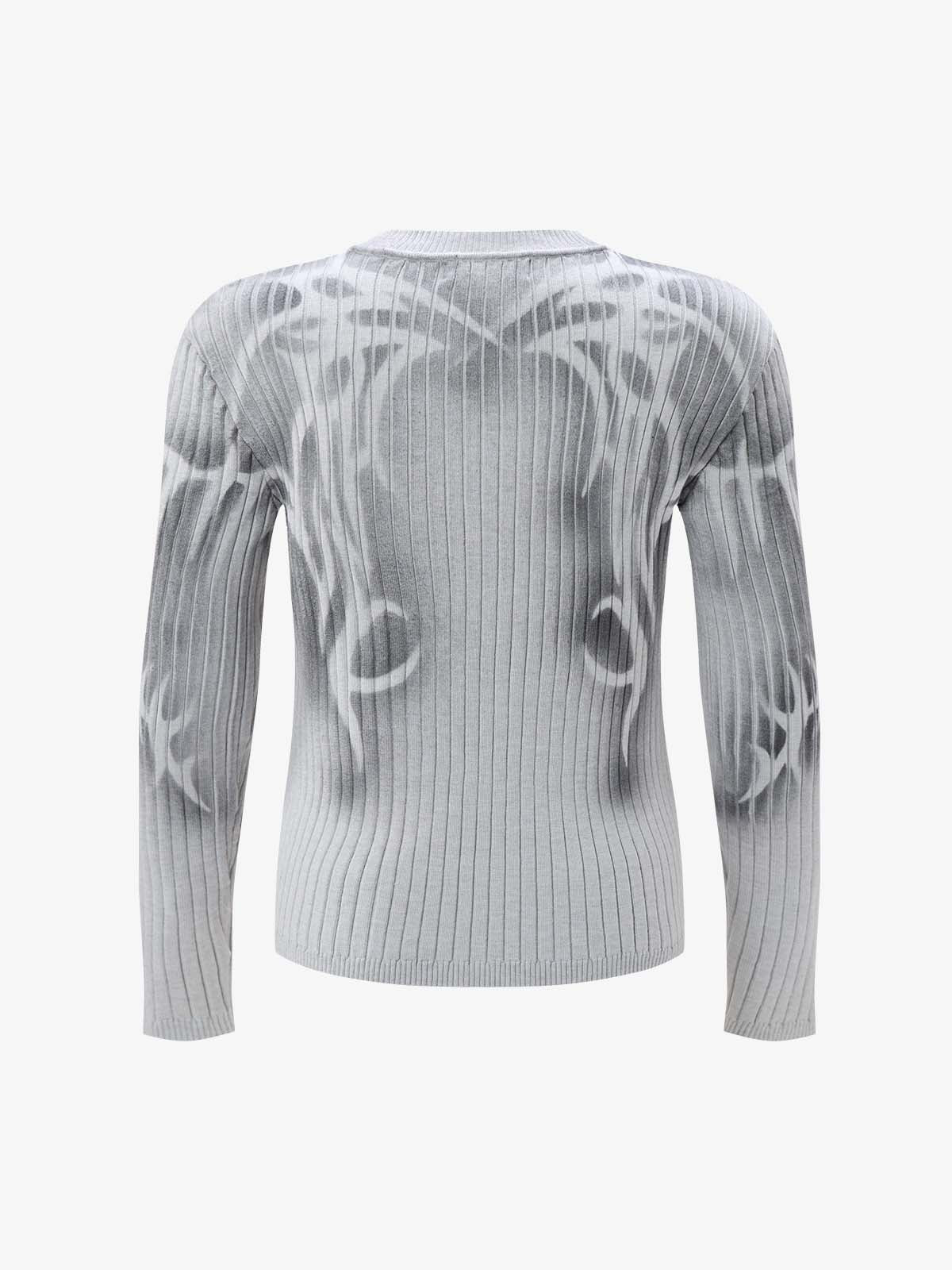 Thorn Graphic Dark Knit Top; Light Grey / M, Light Grey / L, Light Grey / XL