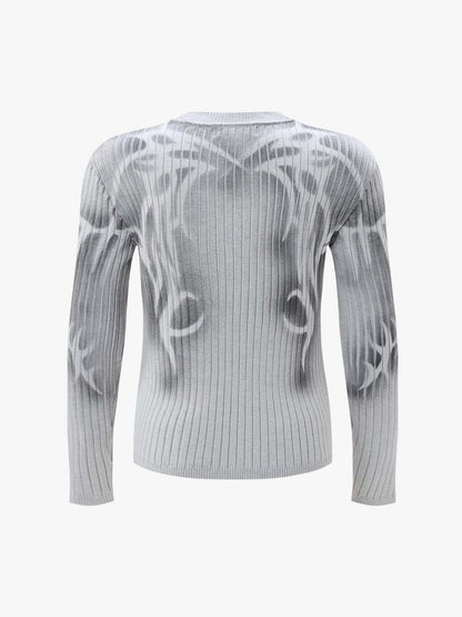 Thorn Graphic Dark Knit Top; Light Grey / M, Light Grey / L, Light Grey / XL