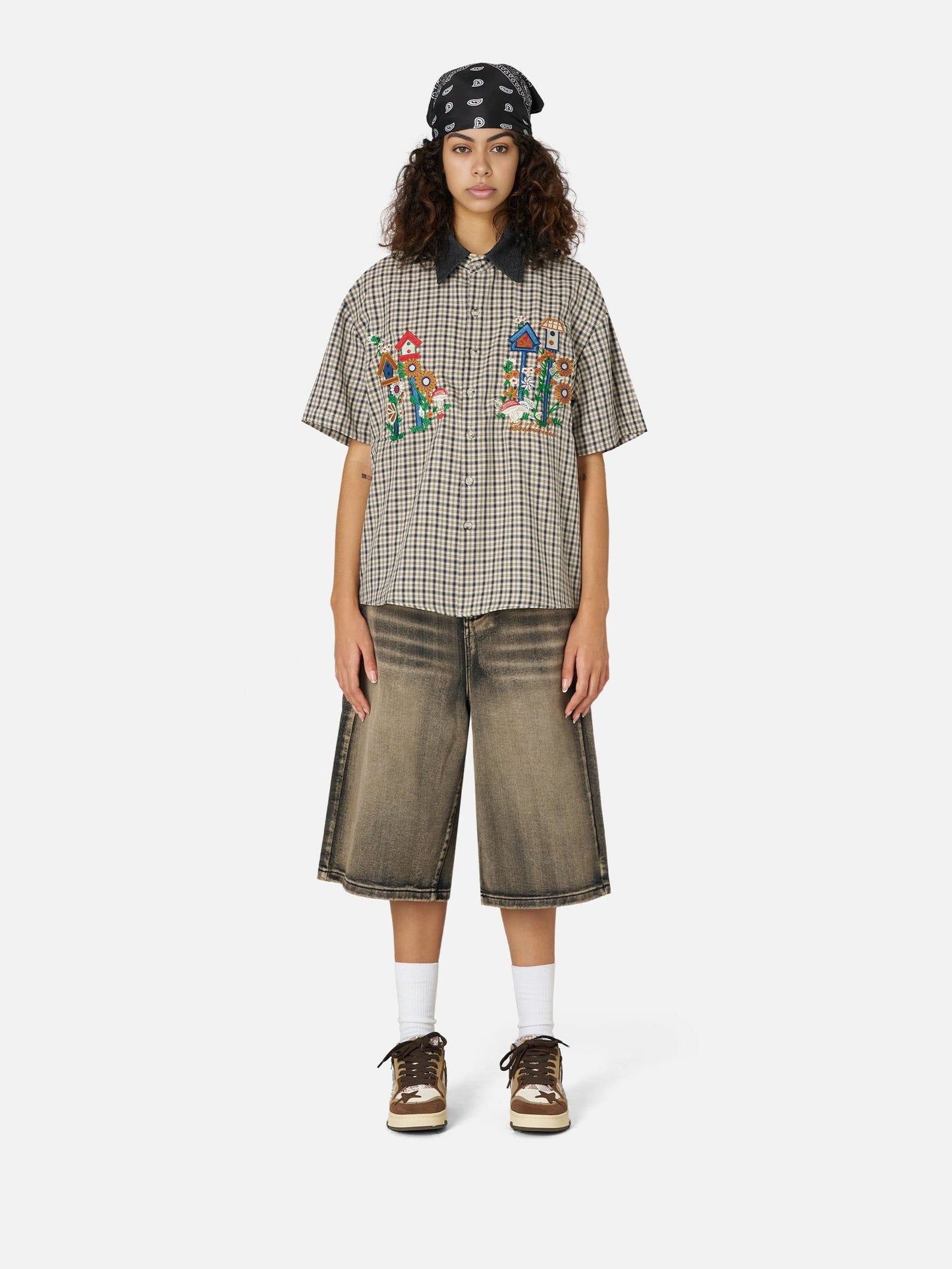 Plaid Embroidery Shirt