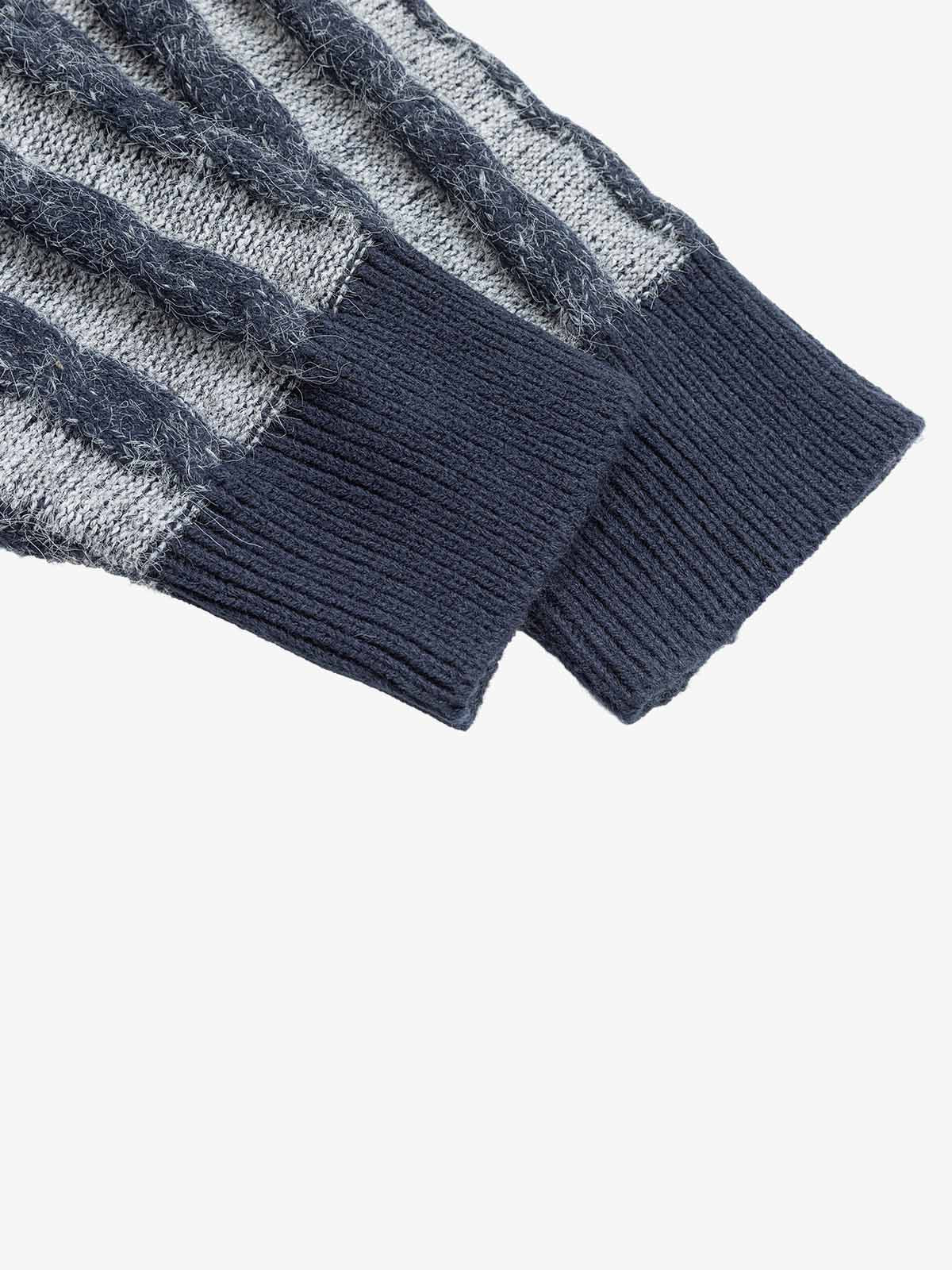 Striped Knit Sweater; Blue / M, Blue / L, Blue / XL, Blue / 2XL
