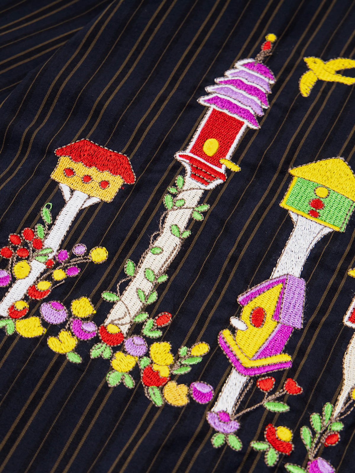 Birdhouse Embroidery Short Sleeve Shirt
