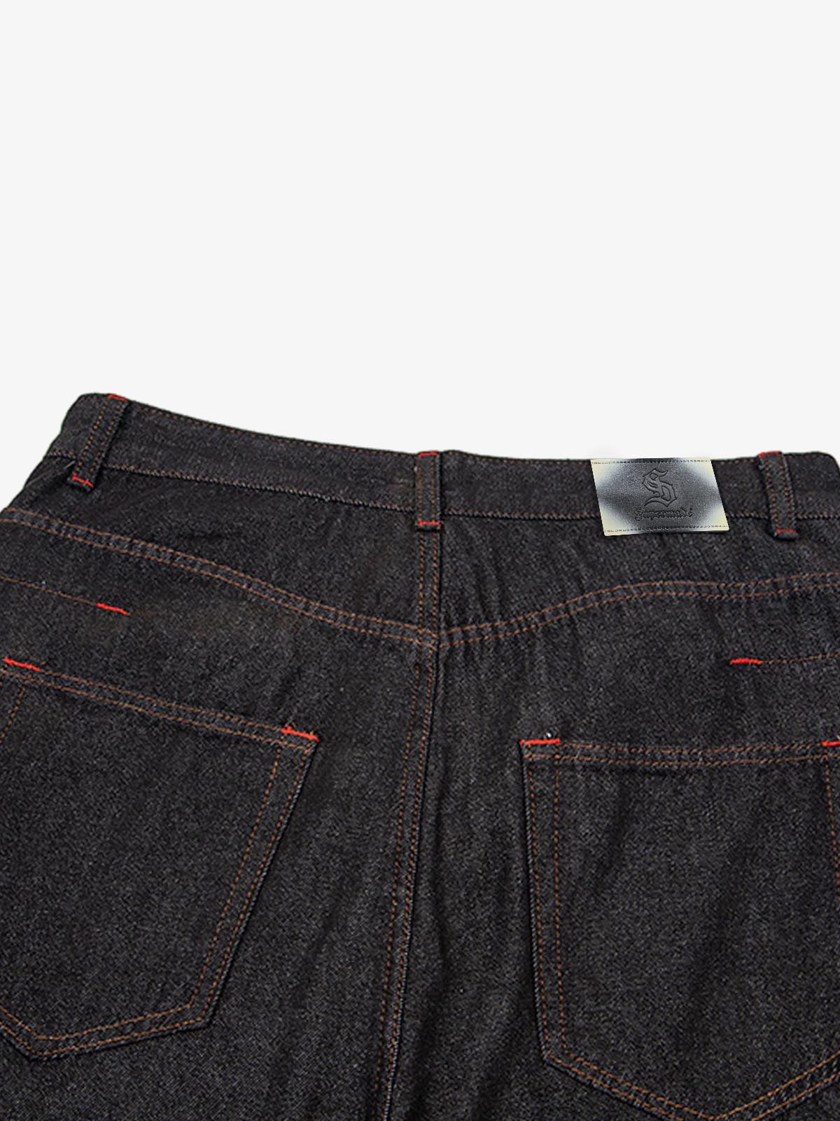 Airplane Buckle Curved Jeans; Black / S, Black / M, Black / L, Black / XL, Black / 2XL