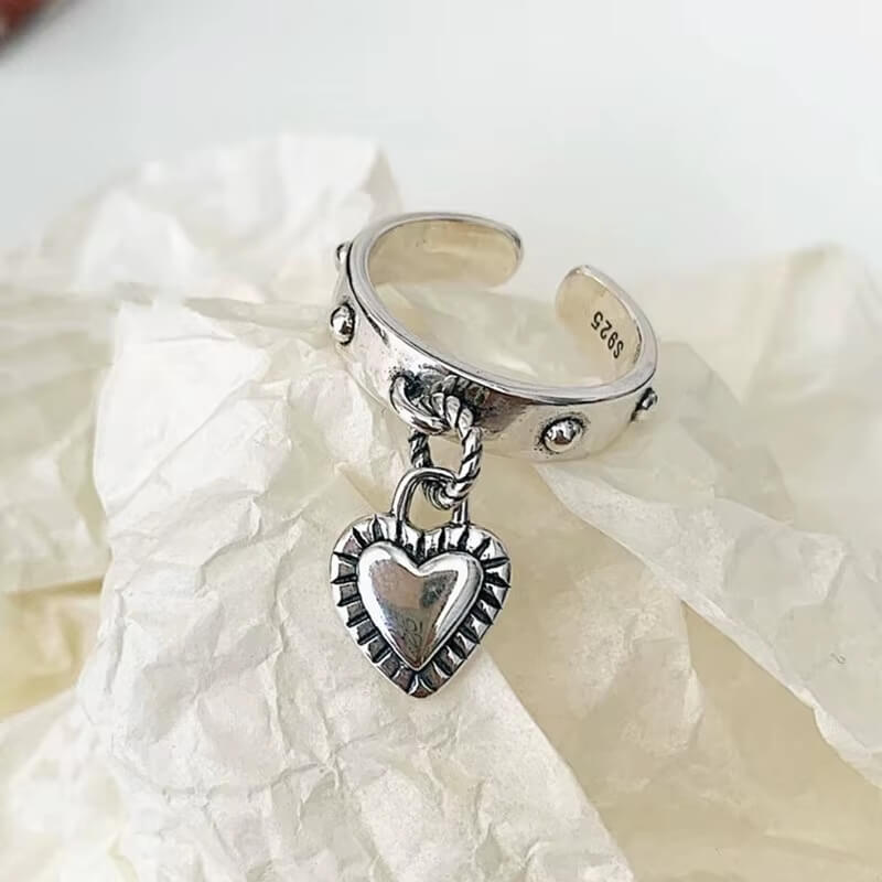 Dangling Heart Ring