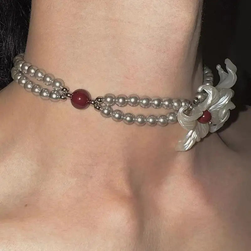 Floral Pearl Necklace