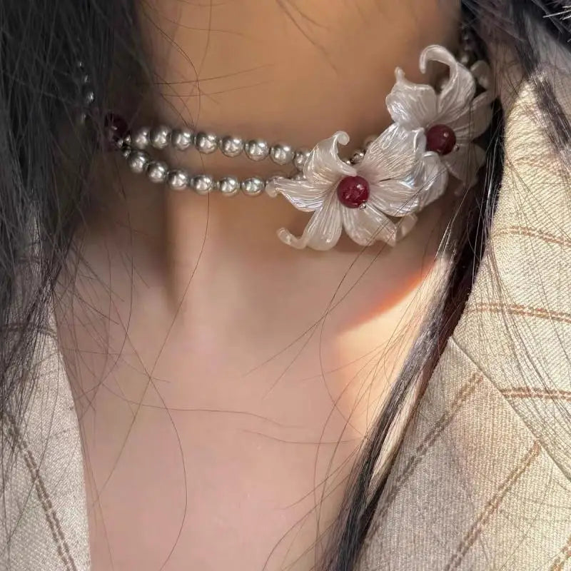 Floral Pearl Necklace