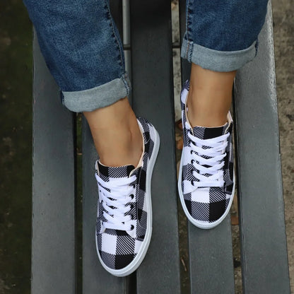 Lace-up Flat Plaid Shoes