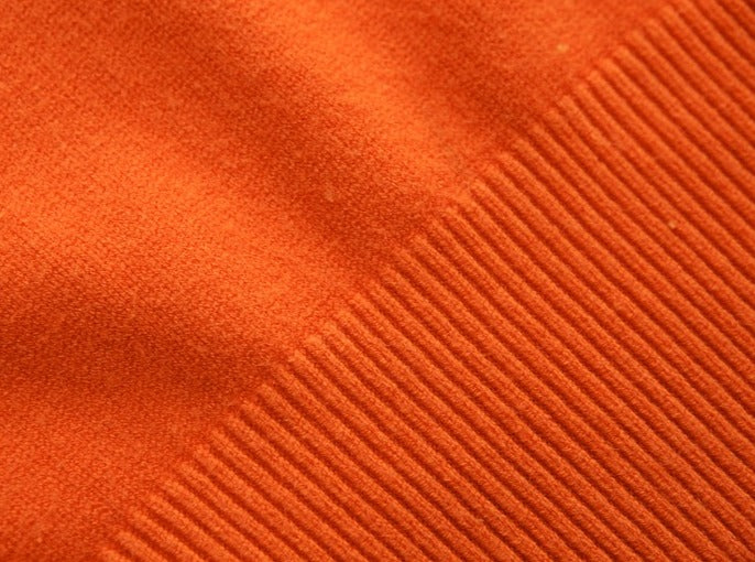 TNK Sweater DAXUEN