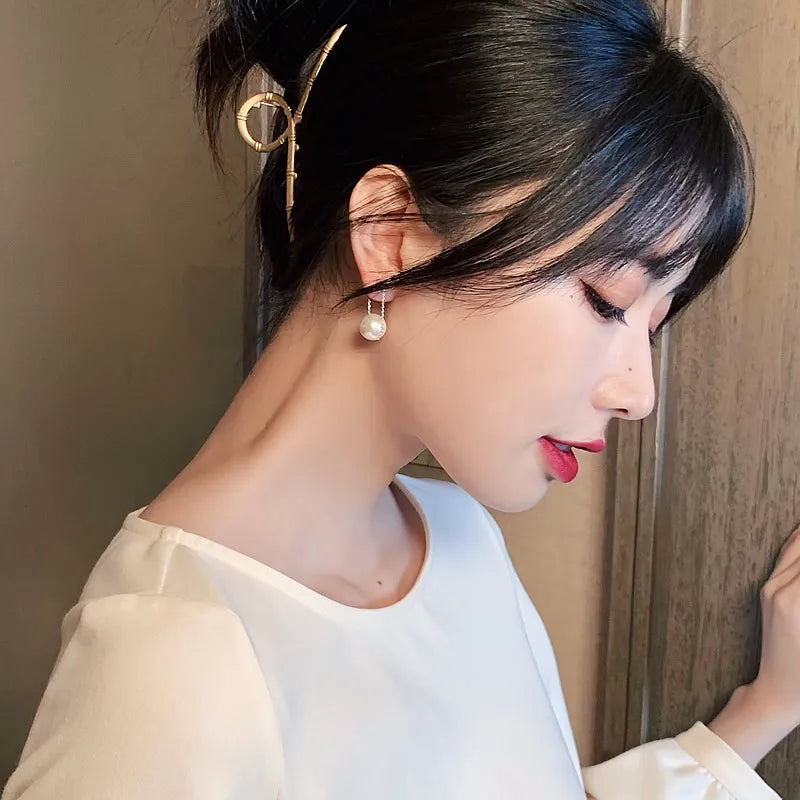 Elegant Small Pearl Pendant Dangle Earring