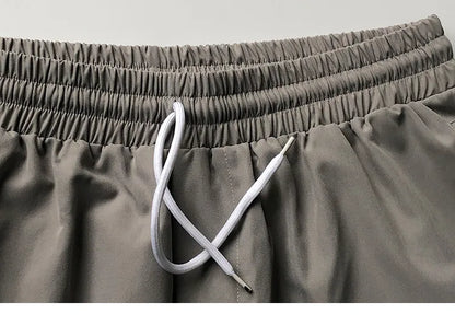 Multi-pocket Cargo Shorts